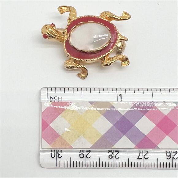 Vintage Gold Tone, Red and White Turtle Brooch Pin - Picture 4 of 4